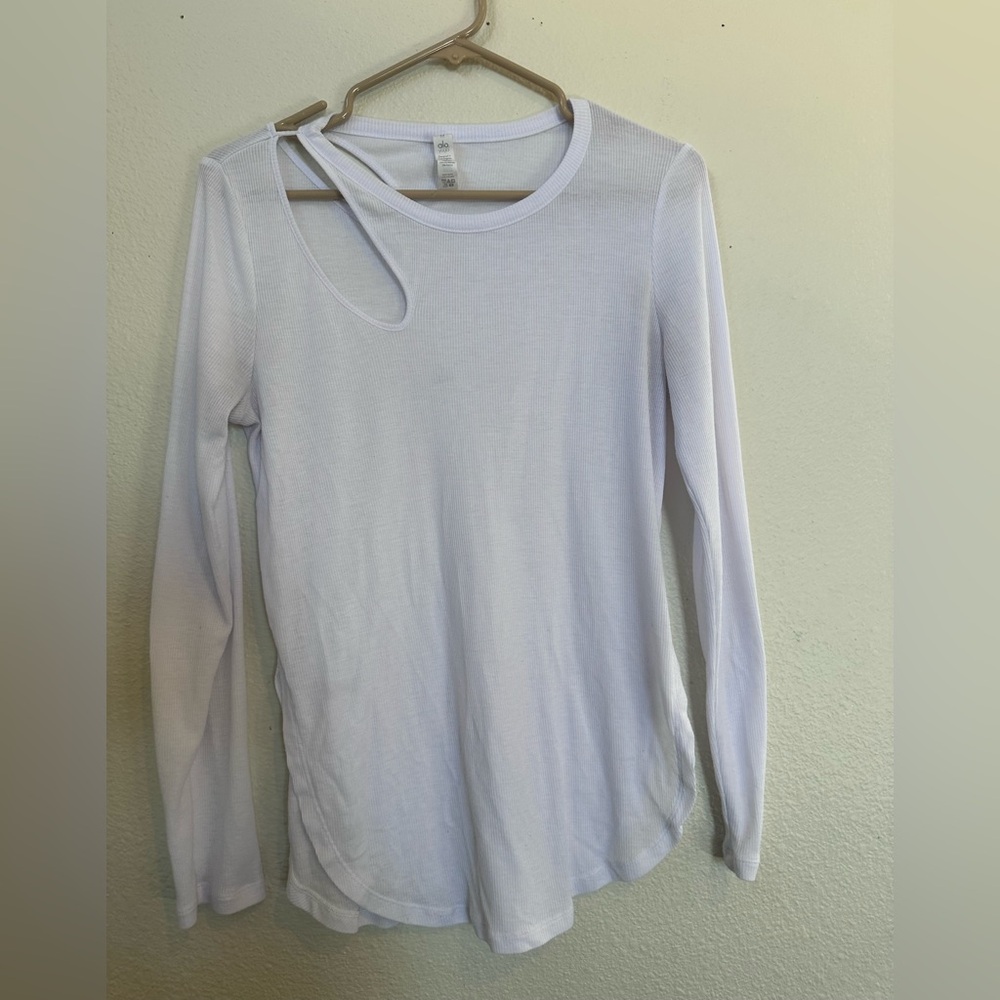 ALO White Ribbed Peak Long Sleeve Women's